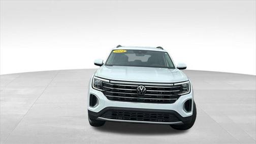 2024 Volkswagen Atlas 2.0T SE w/Technology 4MOTION