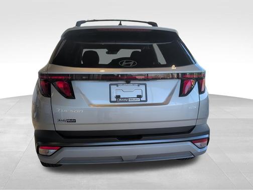 Shimmering Silver 2026 Hyundai TUCSON SEL