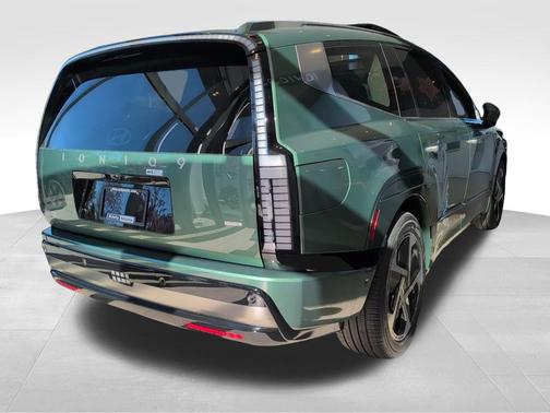 2026 Hyundai IONIQ 9 Performance Calligraphy