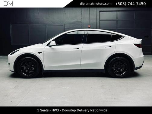 Pearl White Multi-Coat 2021 Tesla Model Y Long Range Dual Motor All-Wheel Drive