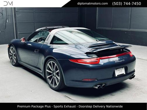 Guards Red 2016 Porsche 911 Targa 4S