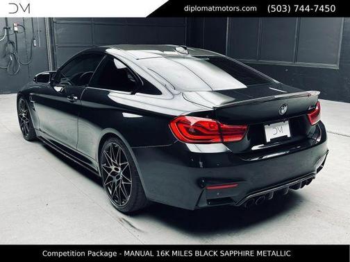 Black Sapphire Metallic 2019 BMW M4 Base
