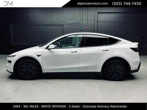 White 2026 Tesla Model Y Premium All-Wheel Drive
