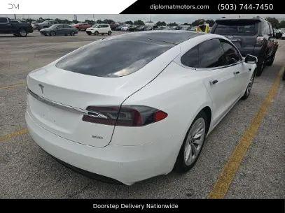 2017 Tesla Model S 90D