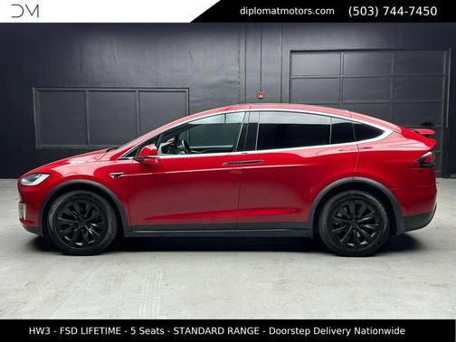 RED 2019 Tesla Model X 100D