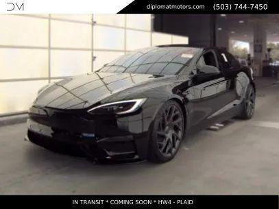 Pearl White Multi-Coat 2026 Tesla Model S Plaid