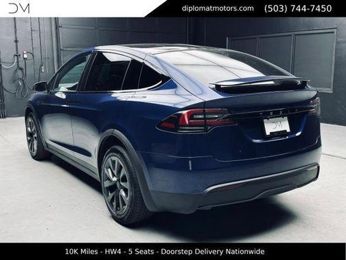 Deep Blue Metallic 2023 Tesla Model X Standard Range