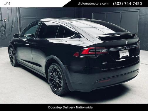 Black 2017 Tesla Model X 90D
