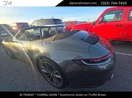 2020 Porsche 911 Carrera 4S Cabriolet
