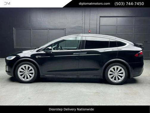Black 2017 Tesla Model X 75D