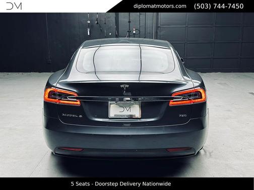 Gray 2017 Tesla Model S 75D