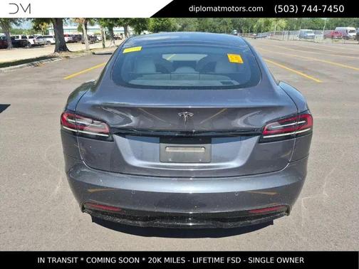 2022 Tesla Model S Long Range
