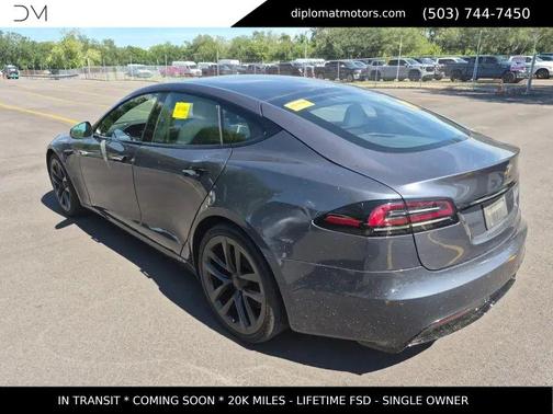 2022 Tesla Model S Long Range