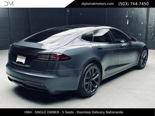 Stealth Gray 2023 Tesla Model S Standard Range