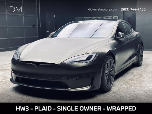 Solid Black 2021 Tesla Model S Plaid