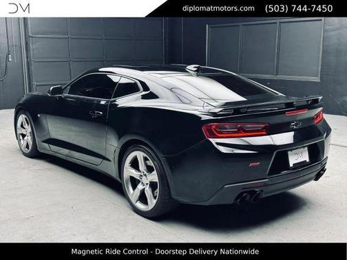Black 2018 Chevrolet Camaro 1SS