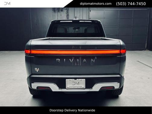 El Cap Granite 2022 Rivian R1T Adventure