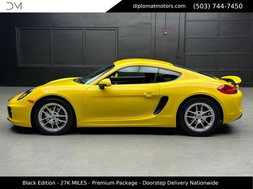 2016 Porsche Cayman Coupe 2D