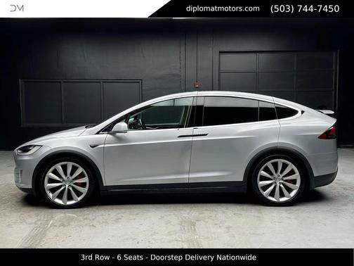 Silver 2016 Tesla Model X P90D