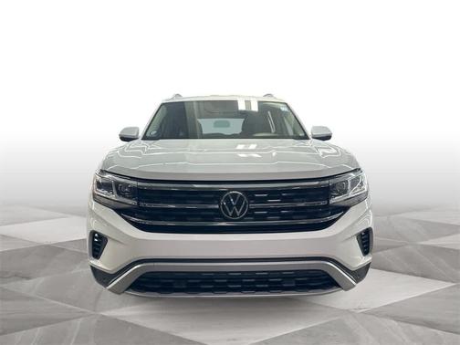 2023 Volkswagen Atlas 2.0T SE w/ Technology