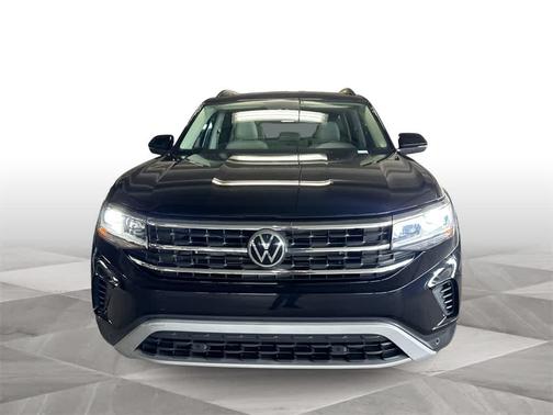 2022 Volkswagen Atlas 2.0T SE w/ Technology