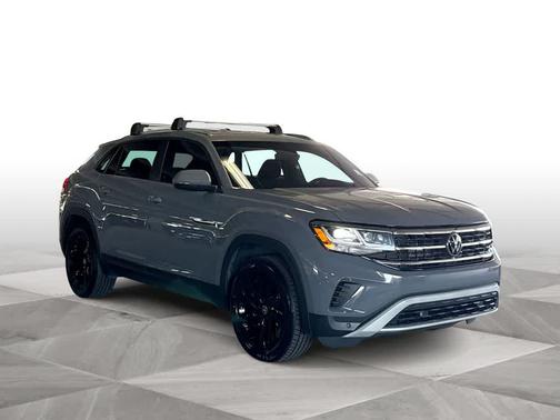 Pure Gray 2023 Volkswagen Atlas Cross Sport 3.6 V6 SE w/ Technology