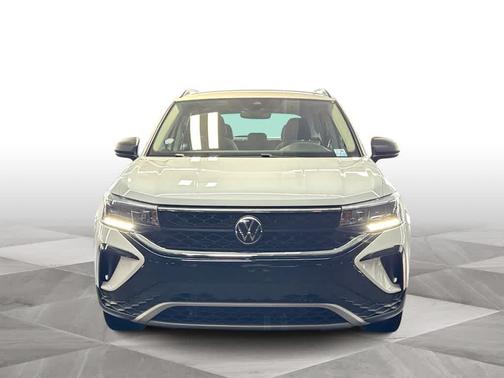 Pure White 2024 Volkswagen Taos 1.5T S