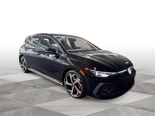2025 Volkswagen Golf GTI 2.0T SE