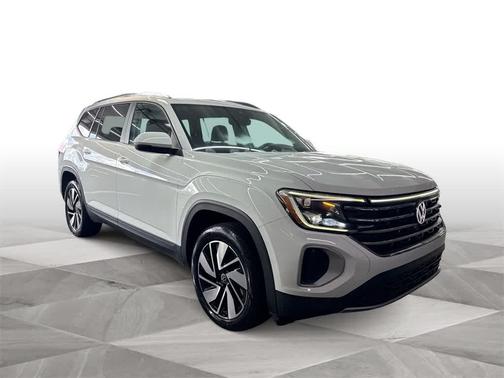 2024 Volkswagen Atlas 2.0T SE w/ Technology