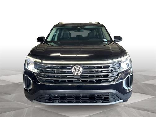 2024 Volkswagen Atlas 2.0T SE w/ Technology