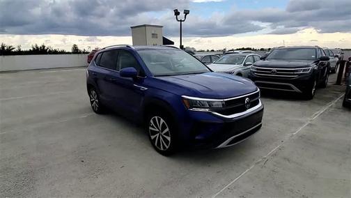 2023 Volkswagen Taos 1.5T SE