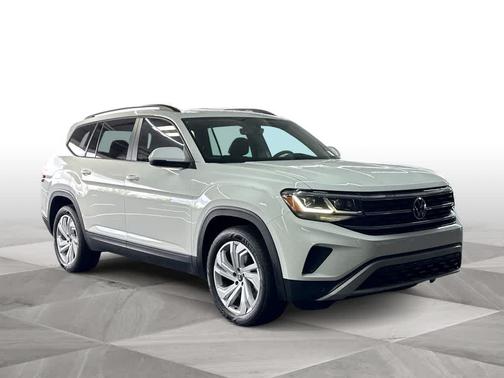 Pure White 2023 Volkswagen Atlas 3.6 SE w/ Technology