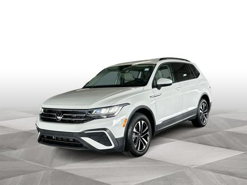 Pure White 2023 Volkswagen Tiguan 2.0T S