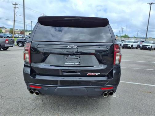 2023 Chevrolet Tahoe 4WD RST
