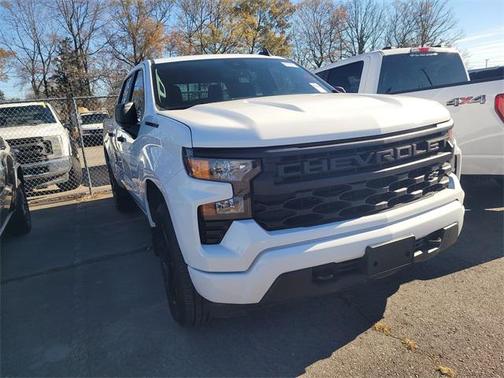 2023 Chevrolet Silverado 1500 Custom