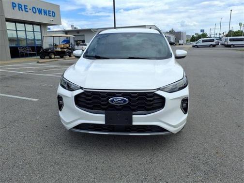 2023 Ford Escape ST-Line Elite