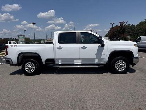 2024 Chevrolet Silverado 2500 LT
