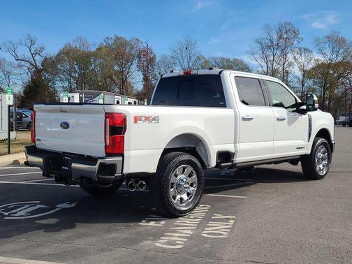 2026 Ford F-350 Lariat