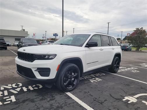 2023 Jeep Grand Cherokee Altitude