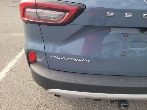 2025 Ford Escape Platinum