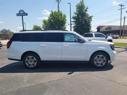 2025 Ford Expedition Max Active 4x4