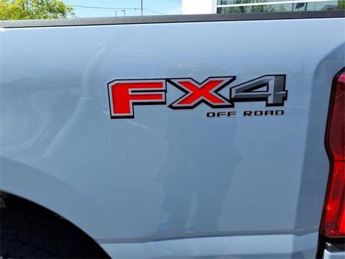 2025 Ford F-250 Platinum