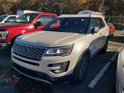 2017 Ford Explorer Platinum