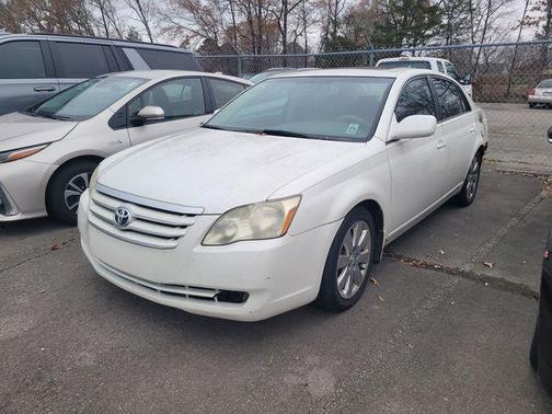 2006 Toyota Avalon XLS
