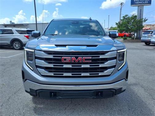 2024 GMC Sierra 1500 SLE