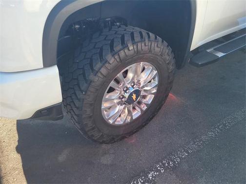 2022 Chevrolet Silverado 2500 High Country