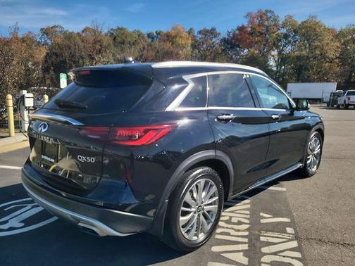2024 INFINITI QX50 LUXE