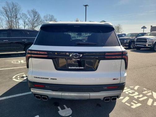 2024 Chevrolet Traverse AWD Z71