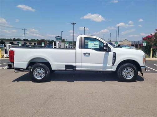 2025 Ford F-250 XL