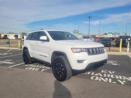 2018 Jeep Grand Cherokee Laredo E